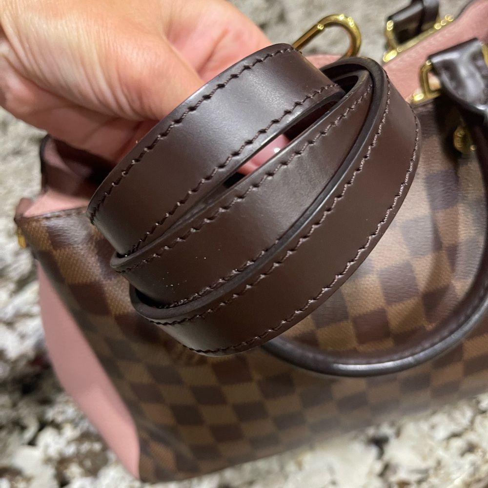 Louis Vuitton Damier Ebene Brittany PM - Picture 14 of 16